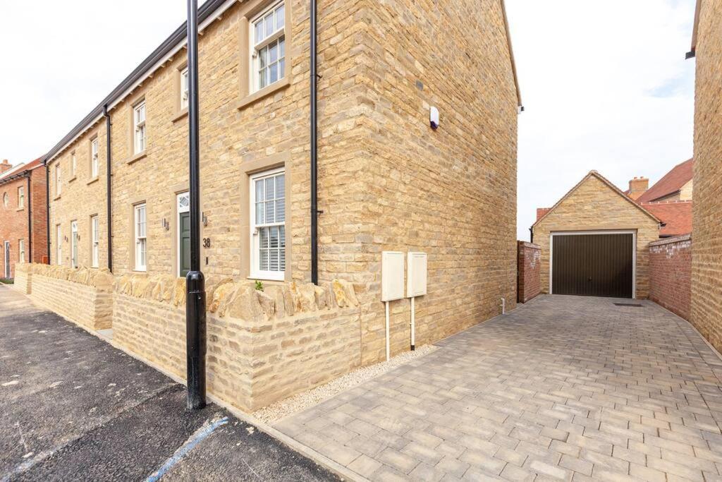 Oxfordshire Living - The Vanderbilt - Woodstock Villa Exterior photo